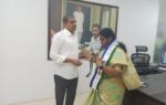 నిలకడ లేని “పవన్”… sena ycp